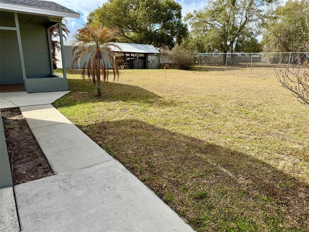 630 North Forsyth Road Orlando, FL 32807 - Photo 4 of 28 Gallery Image 4