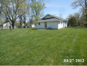 5548 South Handy Road Bloomington, IN 47401 - Photo 2 of 2