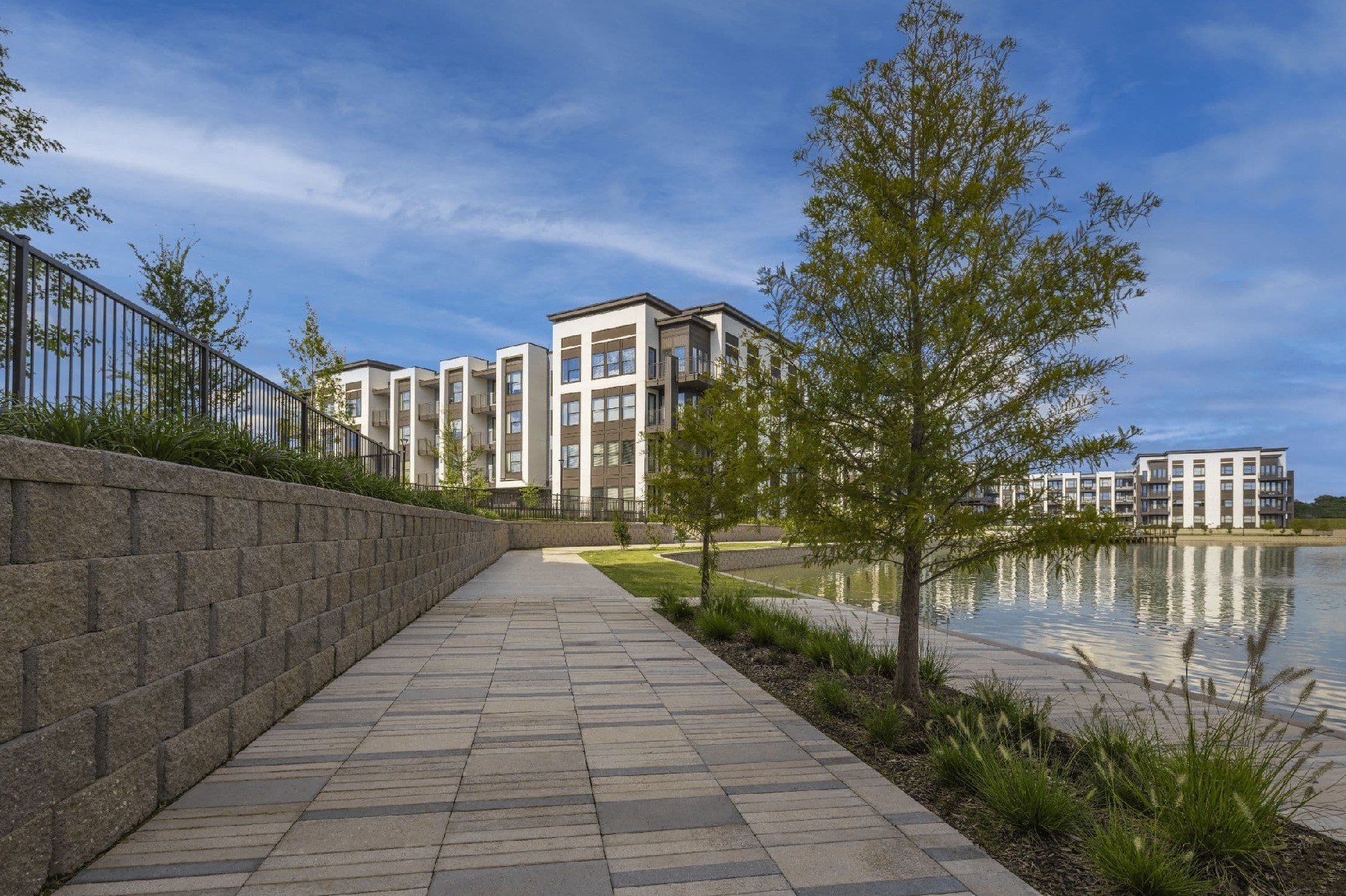 10421 Deerwood Road, Unit 3230 Houston, TX 77042 - Photo 21 of 22