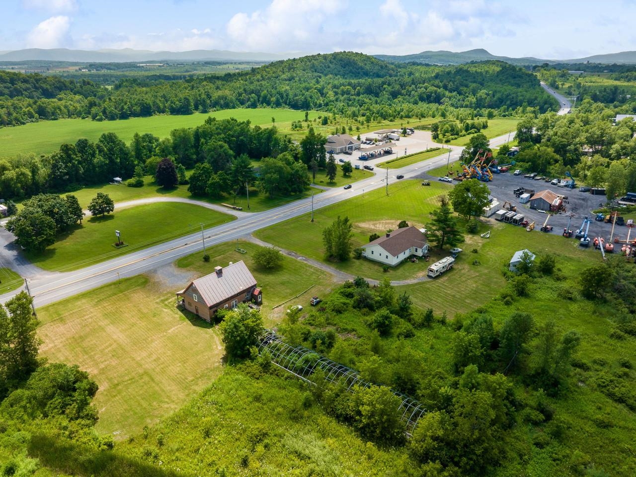 2911 Highway 7 Ferrisburgh, VT 05456 - Photo 56 of 60