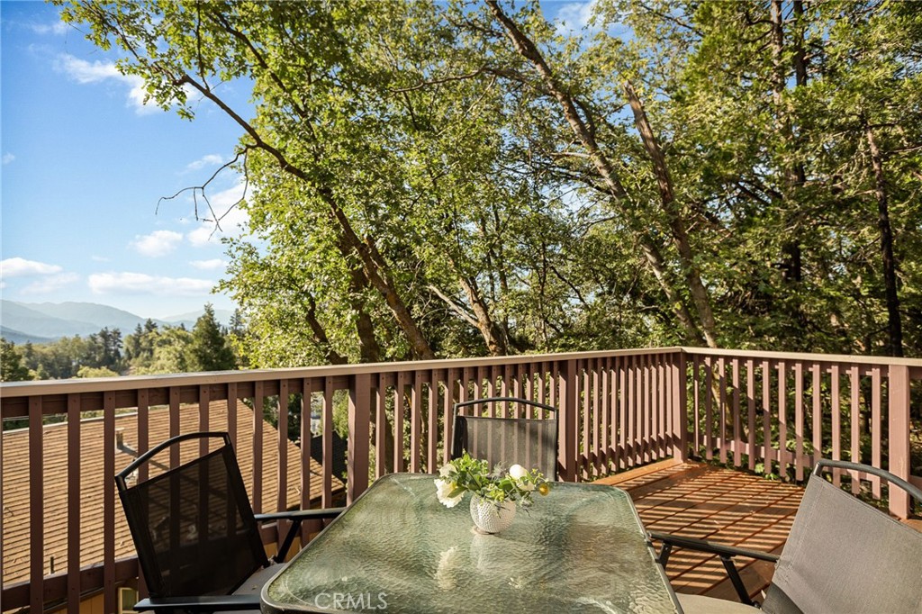 1226 Bridal Path Rimforest, CA 92378 - Photo 9 of 28