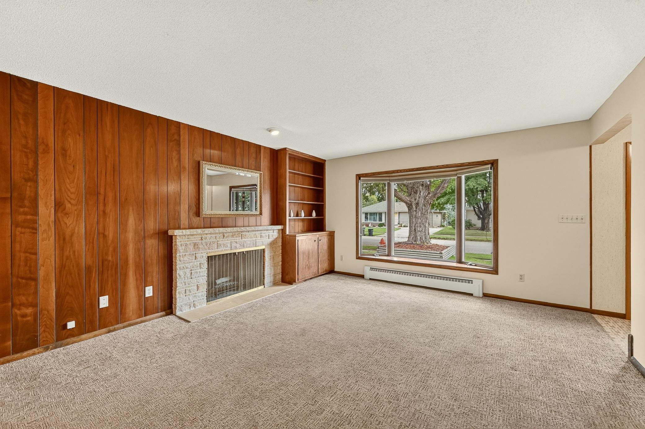 1535 8th Avenue Southeast Rochester, MN 55904 - Photo 4 of 34 Gallery Image 4