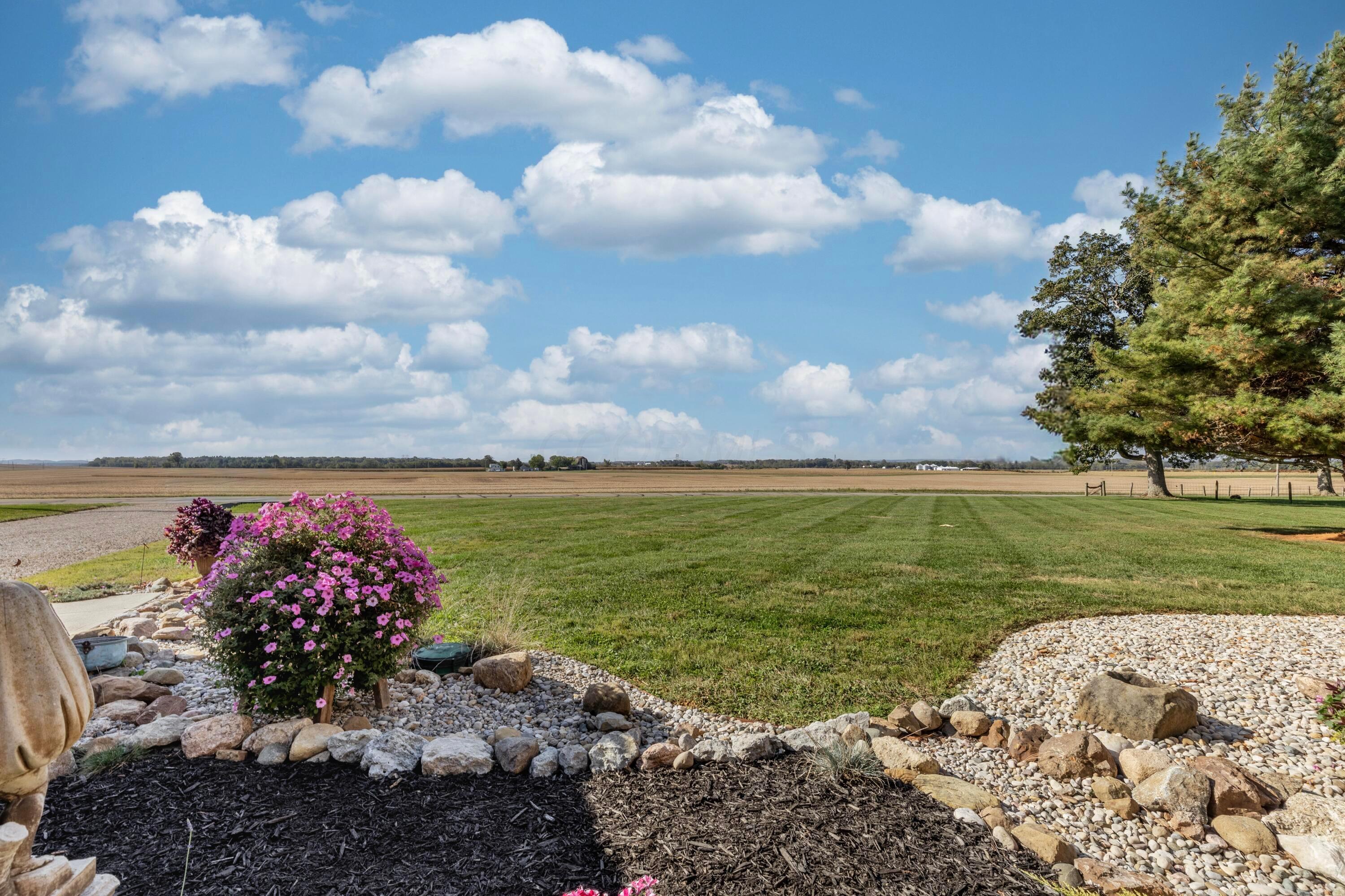 6386 Zane Trail Road Circleville, OH 43113 - Photo 30 of 31 1R6A9460-HDR