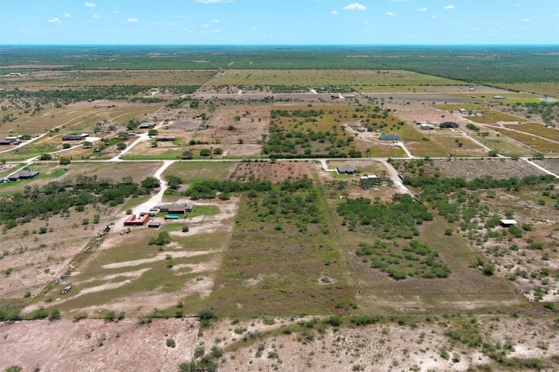 253 County Road 222 Orange Grove, TX 78372 - Photo 20 of 22 a view of city and ocean