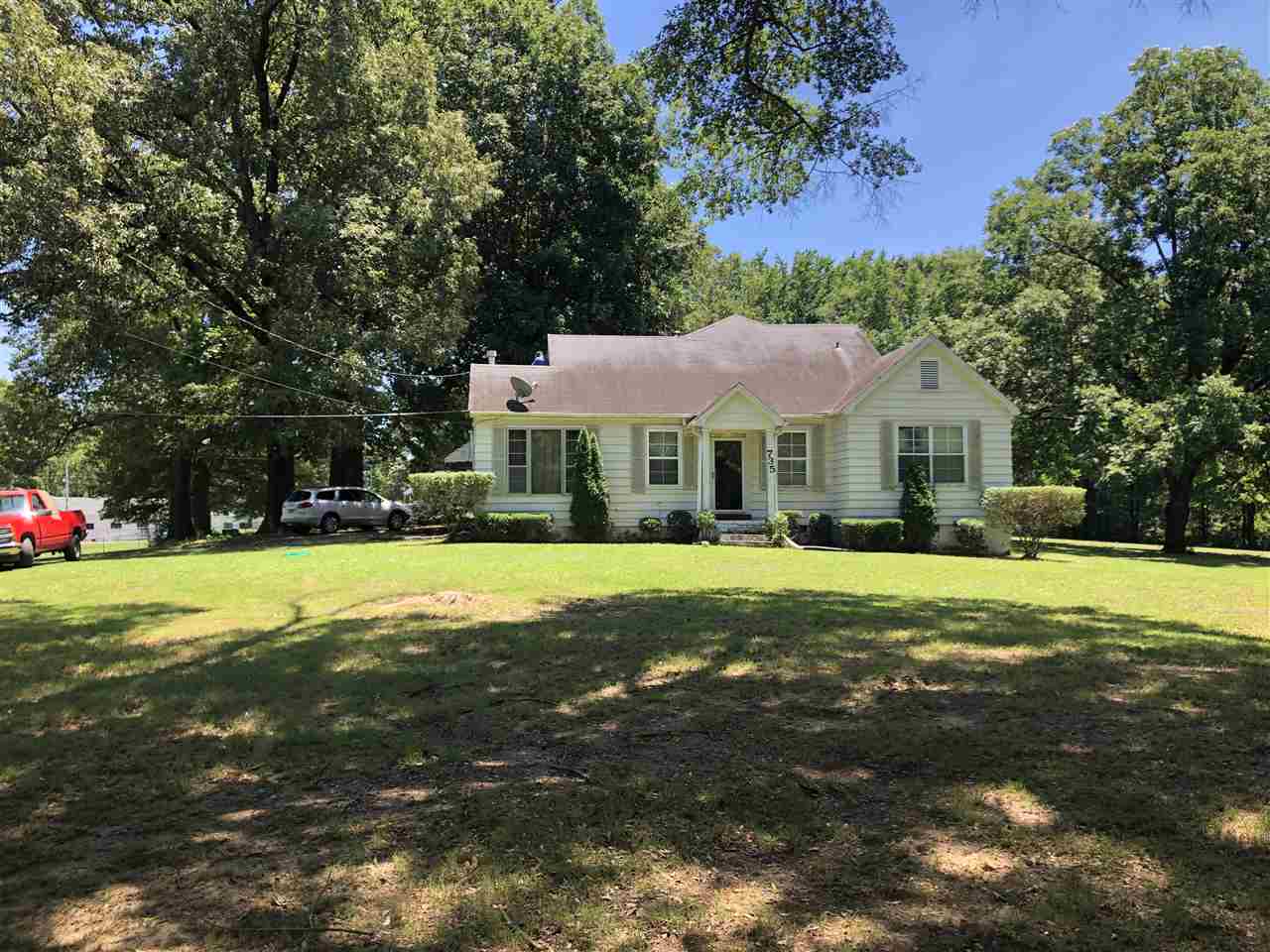 735 Hale Road Memphis, TN 38116 - Photo 1 of 23