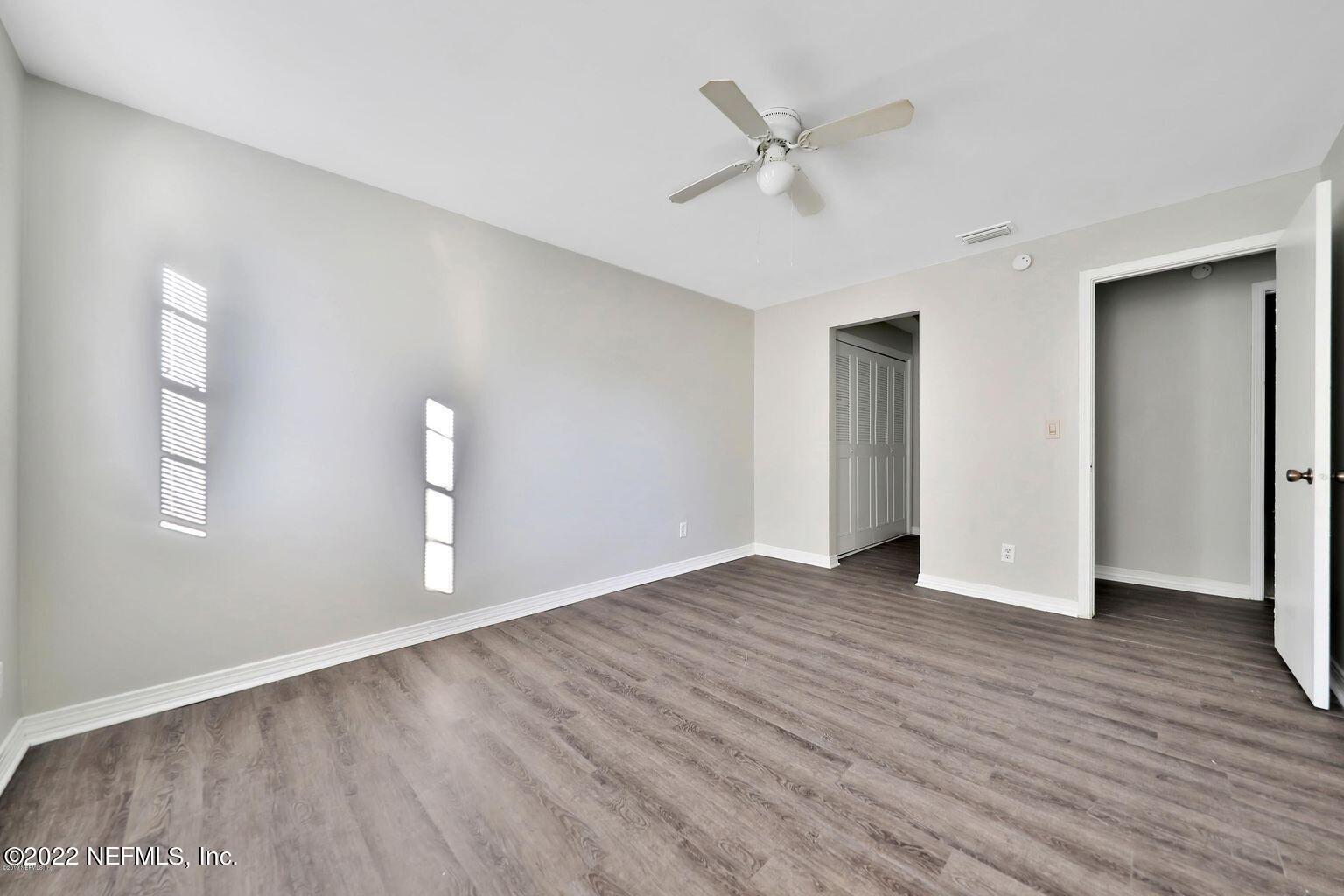 7346 El Barco Road, Unit 8 Jacksonville, FL 32216 - Photo 13 of 18 00013