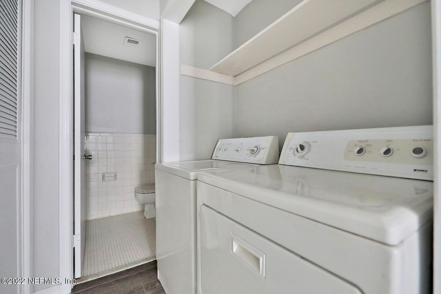 7346 El Barco Road, Unit 8 Jacksonville, FL 32216 - Photo 15 of 18 00015