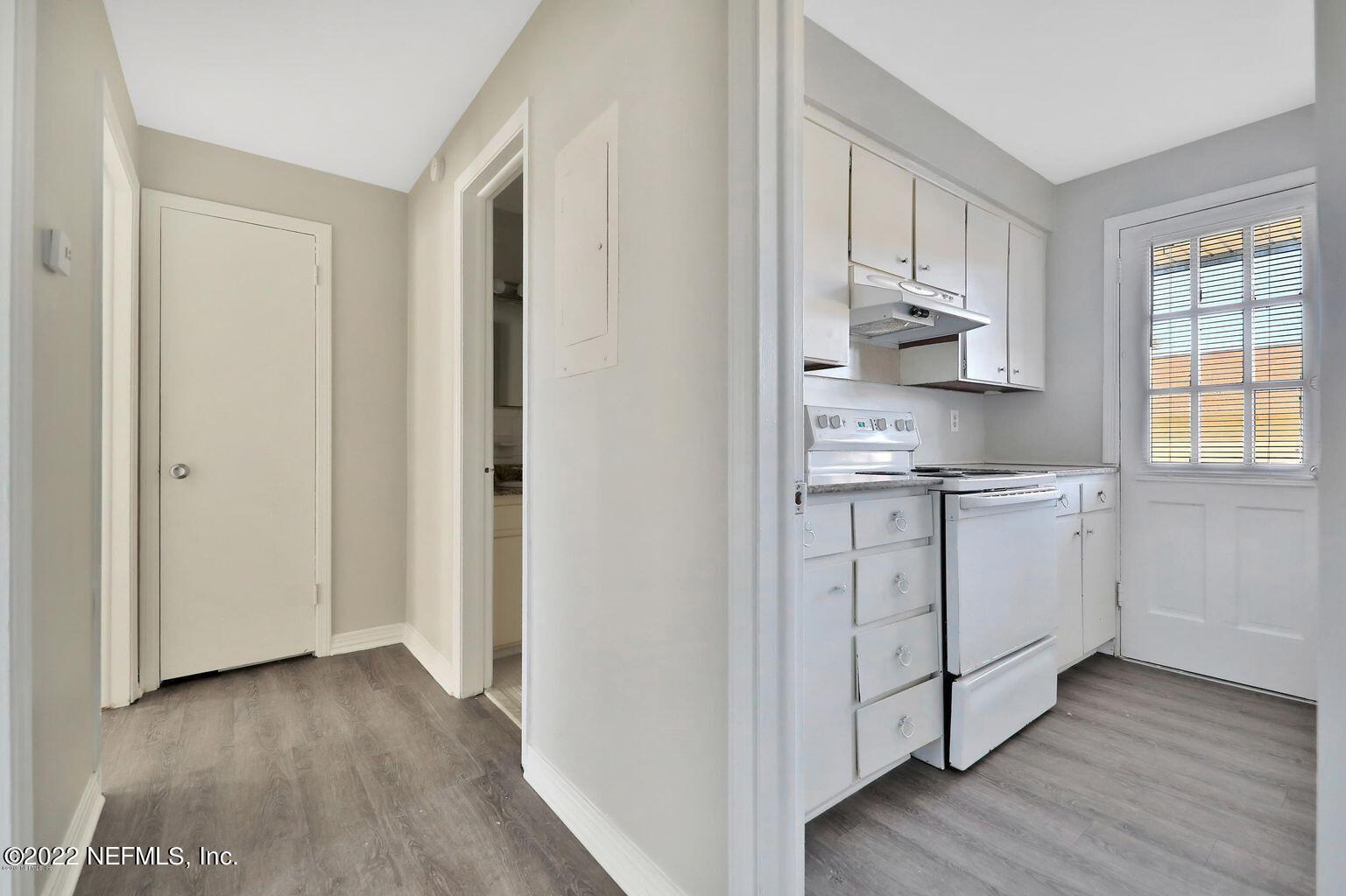 7346 El Barco Road, Unit 8 Jacksonville, FL 32216 - Photo 6 of 18 0007