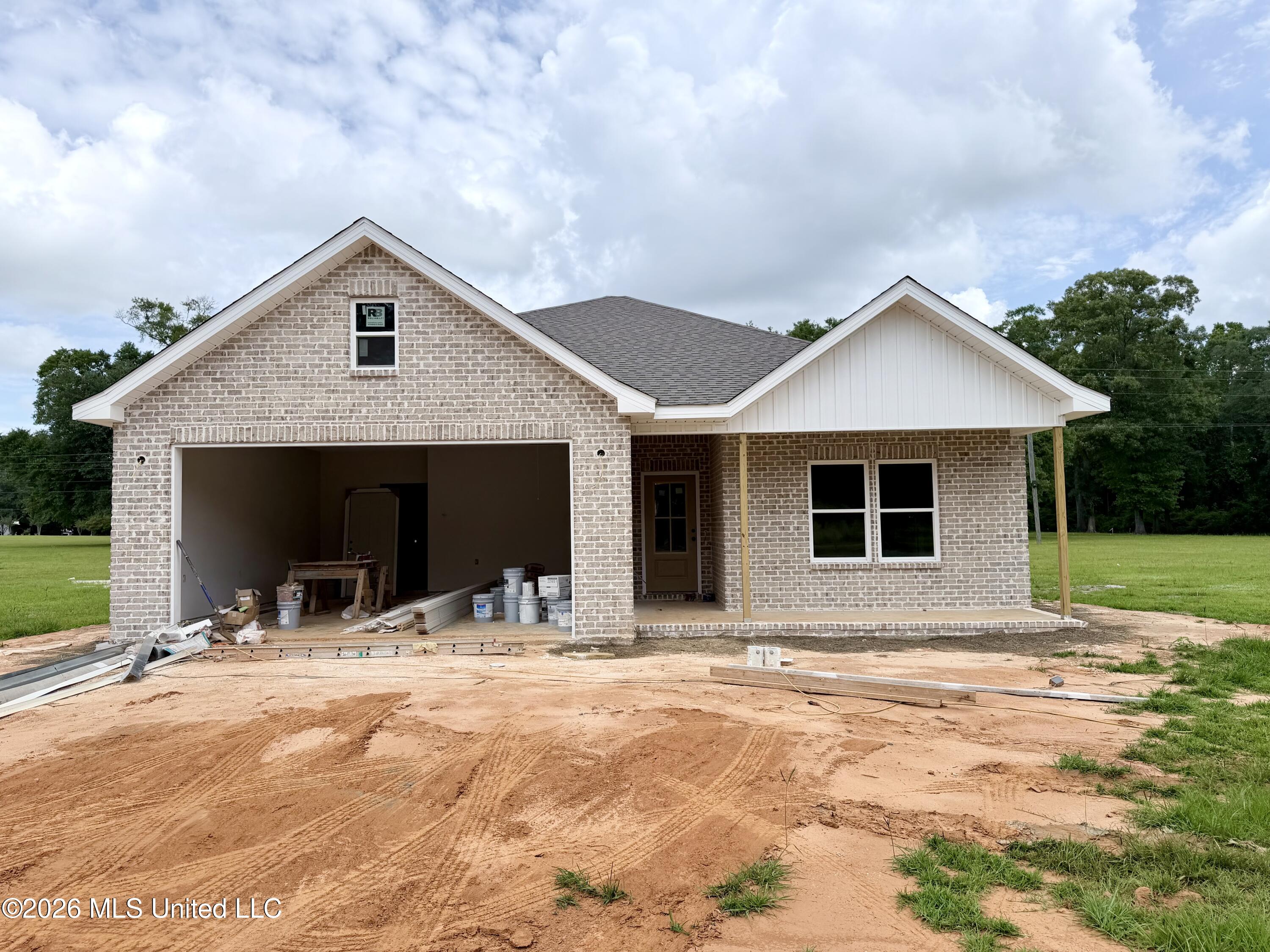 6695 Caraway Road Moss Point, MS 39562 - Photo 1 of 2 IMG_4625