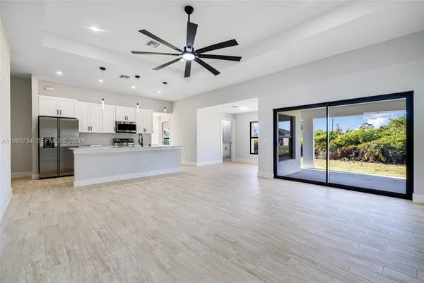 $2,500 | 2709 58th Street West, Lehigh Acres, FL 33971