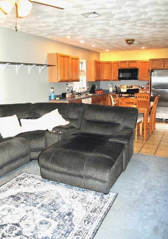 40 Wright Street Stoneham, MA 02180 - Photo 17 of 23