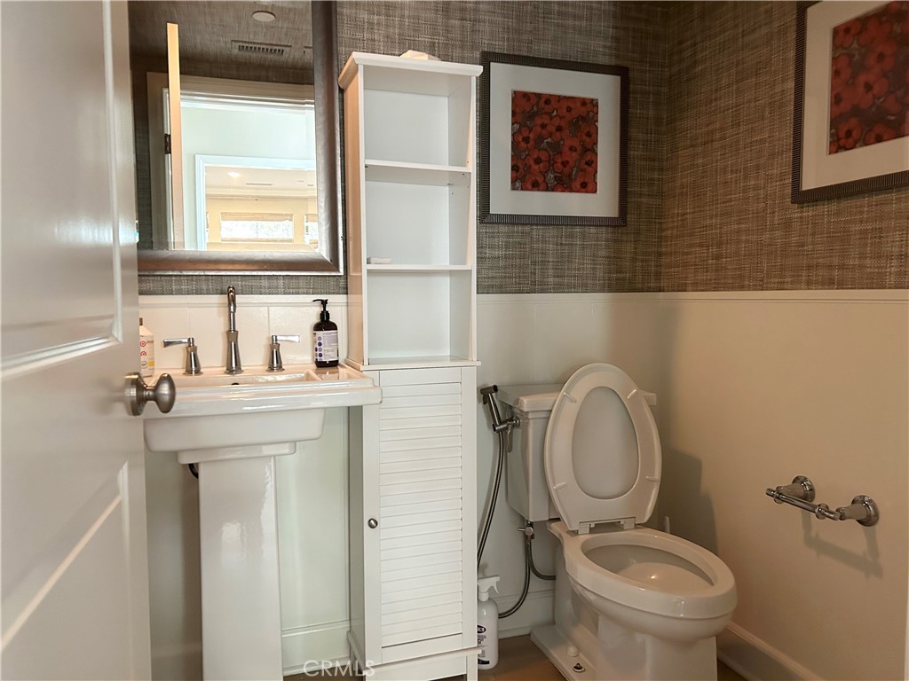 102 Working Ranch Irvine, CA 92602 - Photo 5 of 15