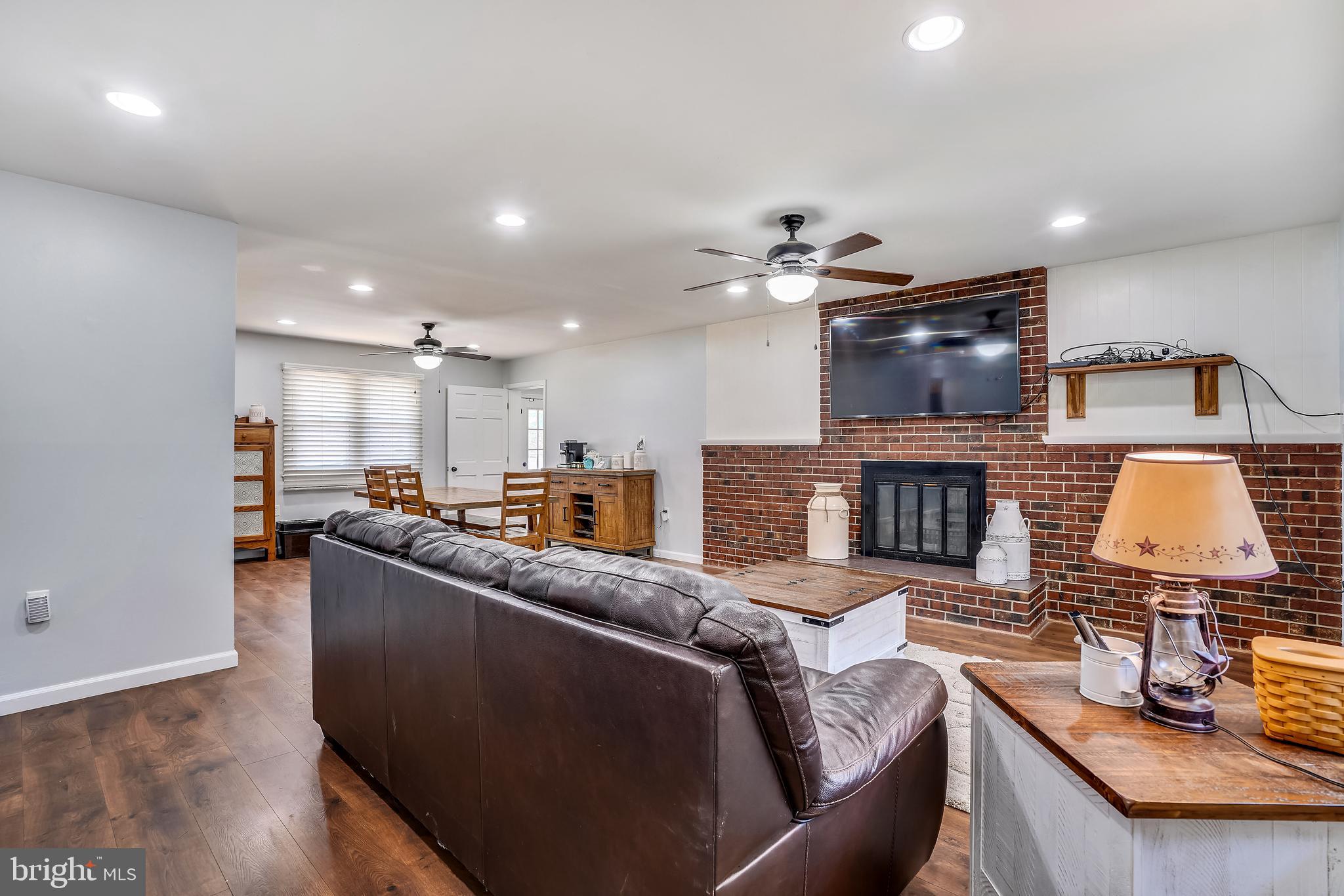 1194 Hillcrest Road Odenton, MD 21113 - Photo 8 of 36 Gallery Image 8