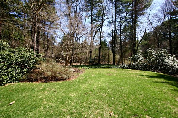 30 Juniper Road Sudbury, MA 01776 - Photo 4 of 20 Gallery Image 4