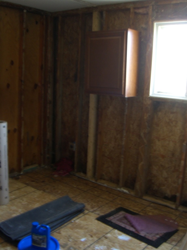 77435 Capac Road Armada, MI 48005 - Photo 38 of 45 Needs Finishing