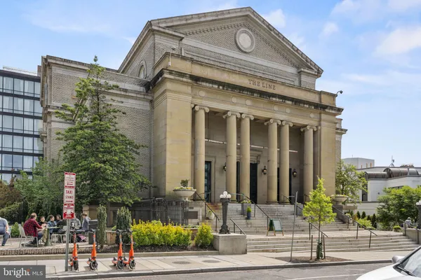 $5,250 | 2328 Champlain Street Northwest, Unit 409, Washington, DC 20009