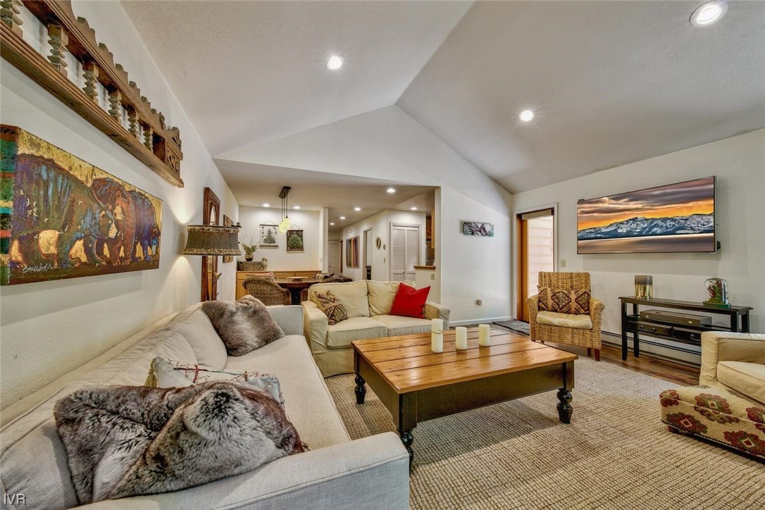 939 Incline Way, Unit 199 Incline Village, NV 89451 - Photo 7 of 20 Gallery Image 7
