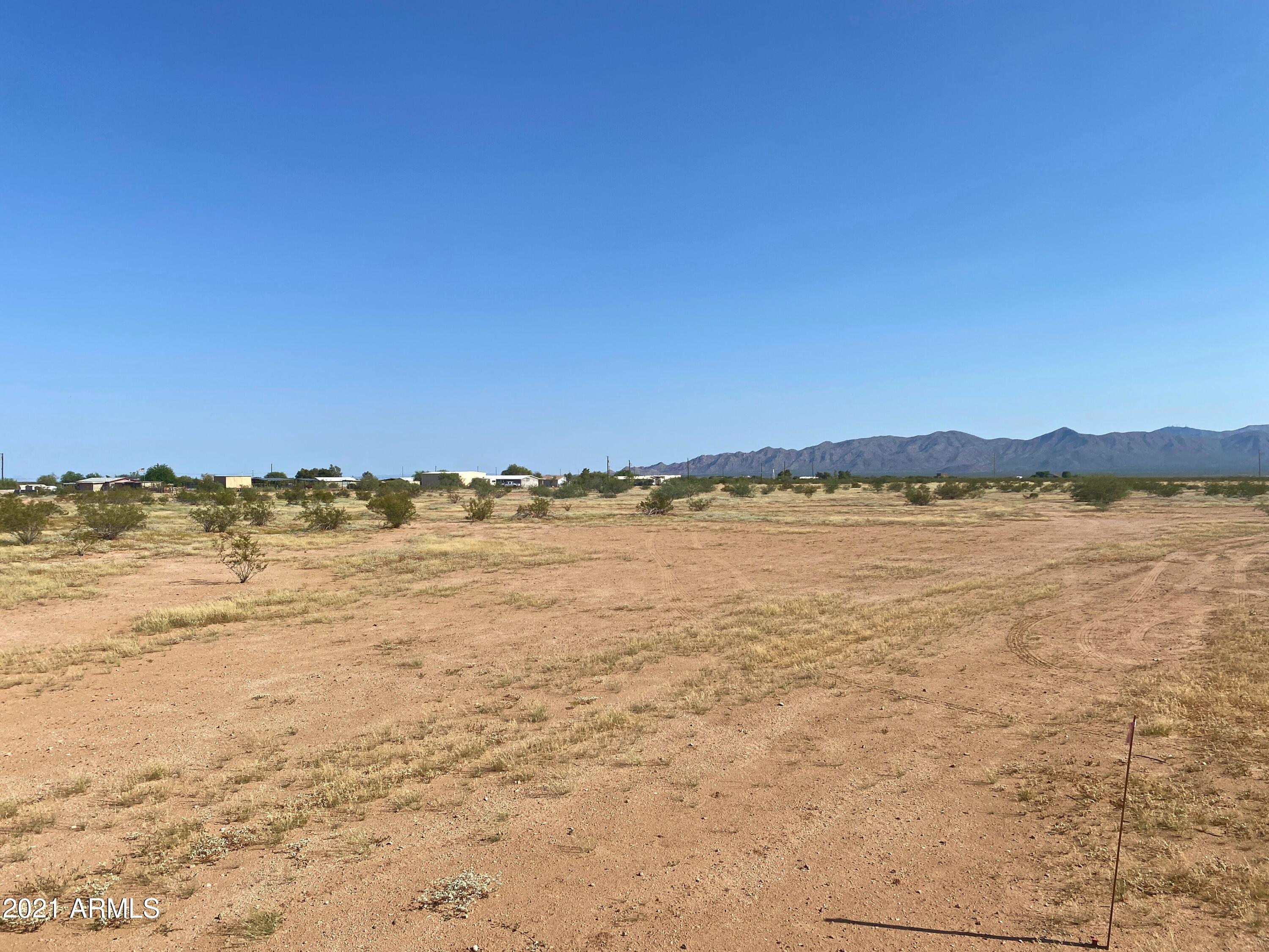 24000 West Jomax Road, Unit 1 Wittmann, AZ 85361 - Photo 3 of 9 2392