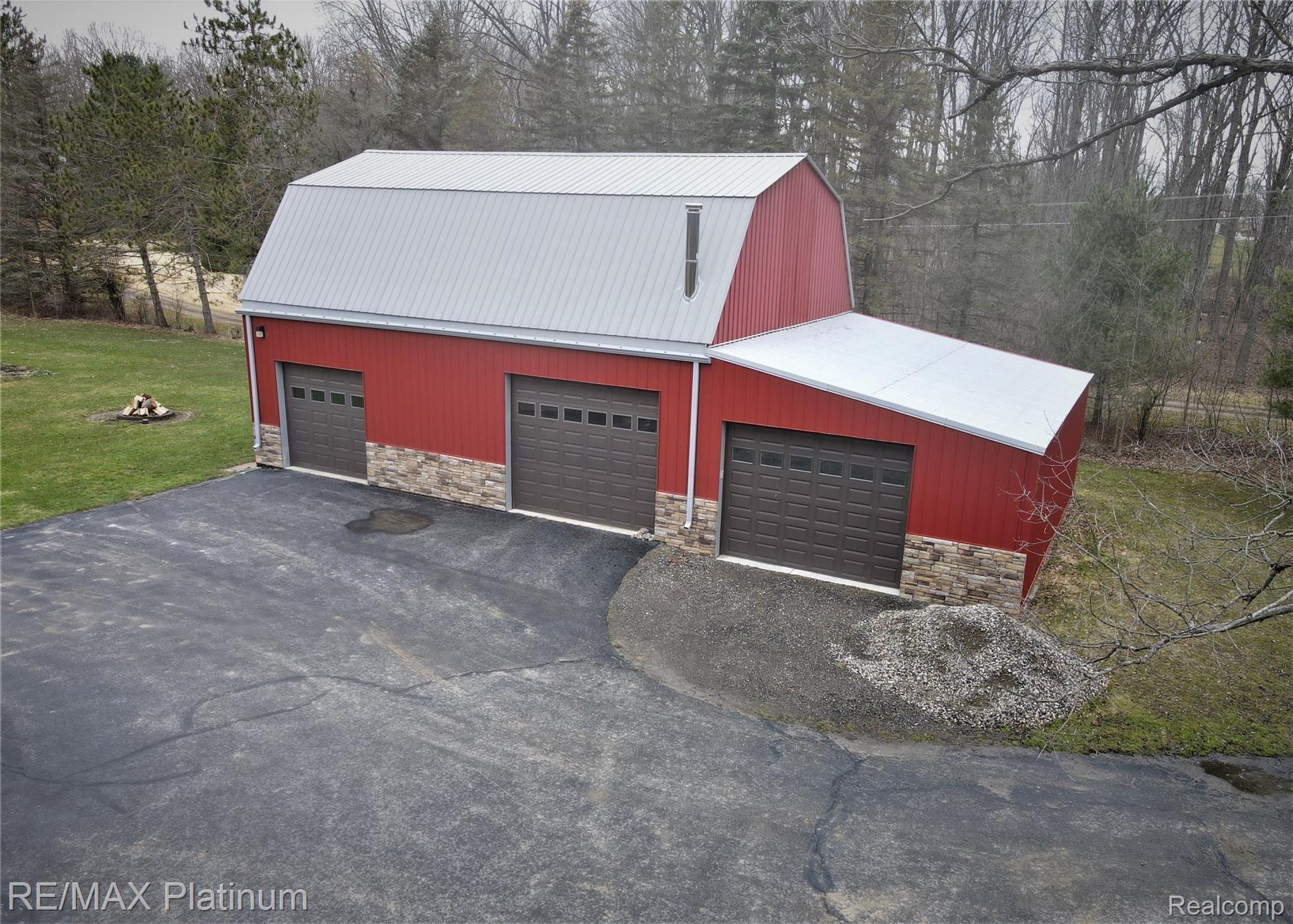 4922 Cedar Lake Road Howell, MI 48843 - Photo 89 of 93 DJI_0017.JPG