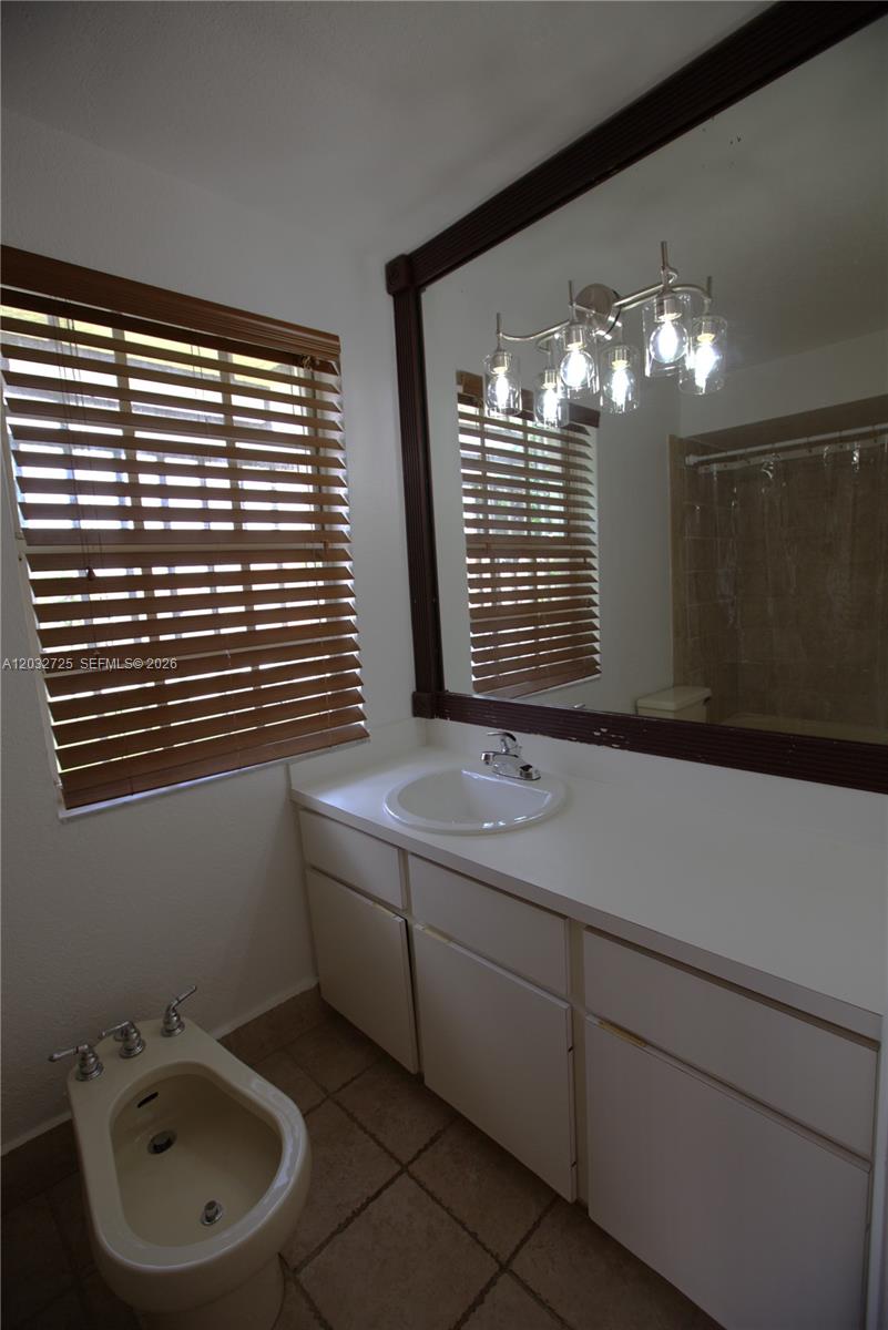 6475 Southwest 129th Avenue Miami, FL 33183 - Photo 36 of 43