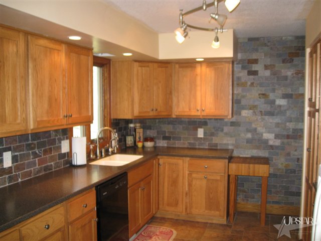 8205 Maples Road Fort Wayne, IN 46816 - Photo 7 of 16