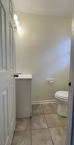 a bathroom with a toilet