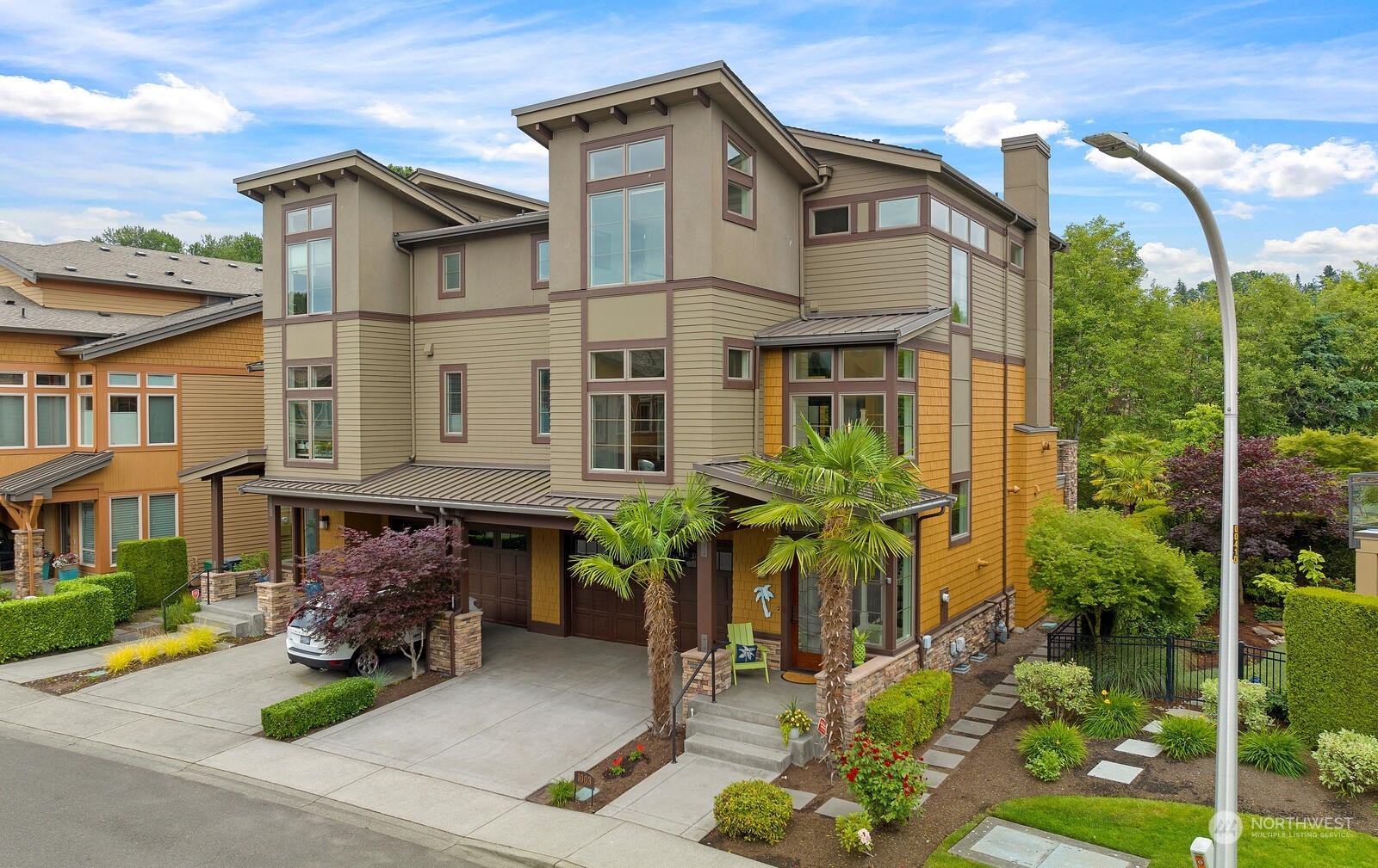 1003 North 41st Place Renton, WA 98056 - Photo 1 of 40 Gallery Image 1