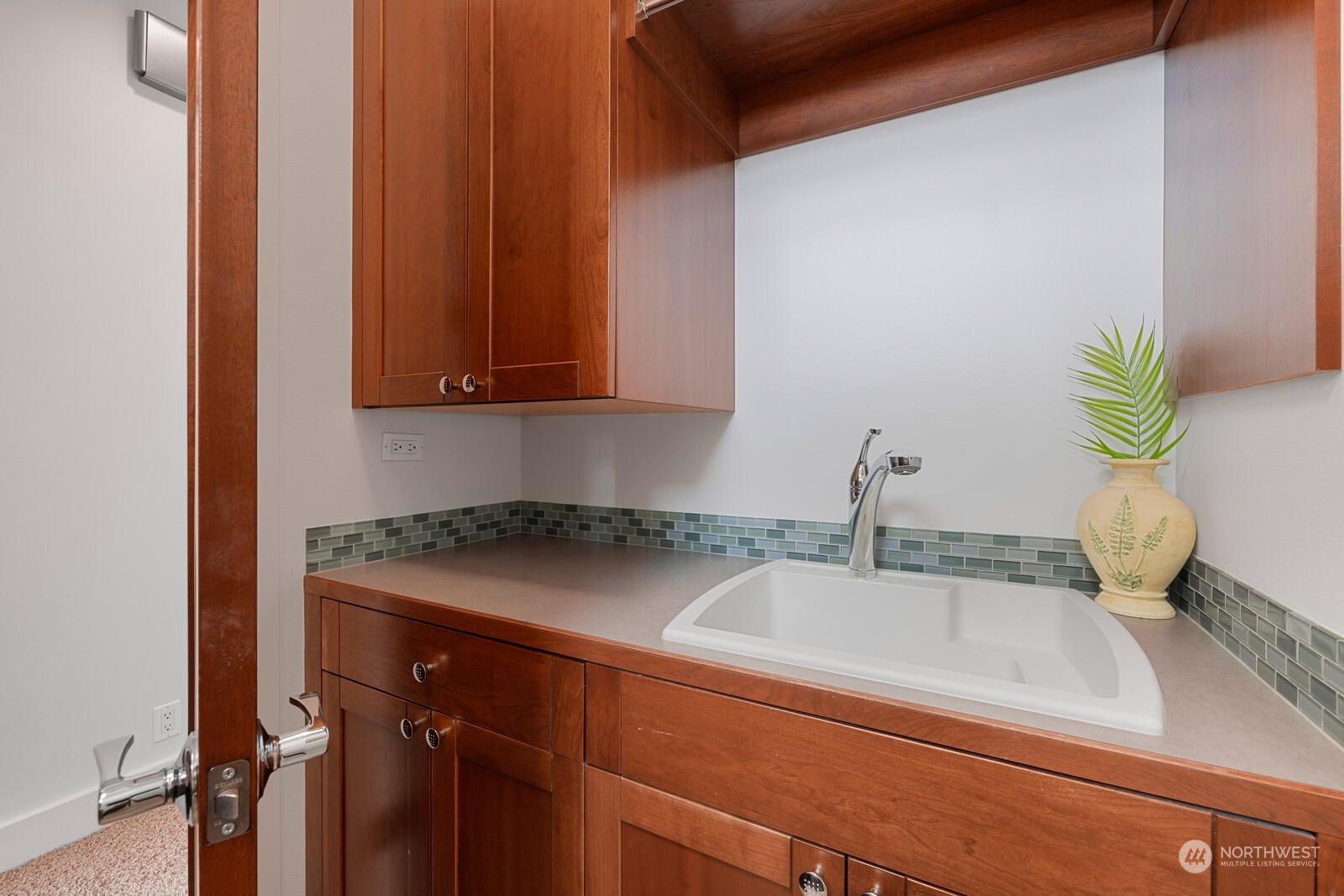 1003 North 41st Place Renton, WA 98056 - Photo 31 of 40 Gallery Image 31