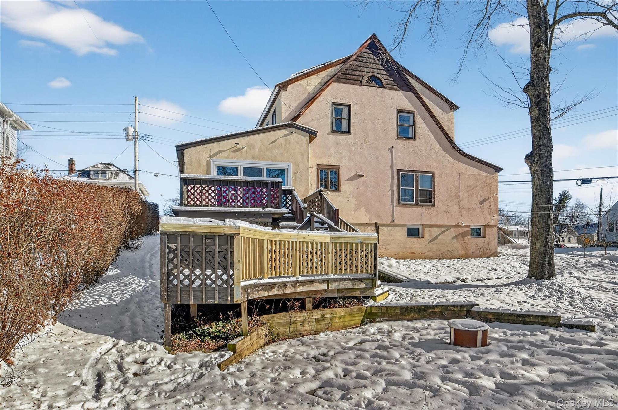 530 Dyckman Street Peekskill, NY 10566 - Photo 26 of 34 Multi level decking.