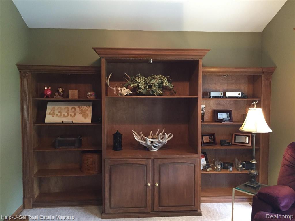 49241 Monte Road Chesterfield, MI 48047 - Photo 6 of 37