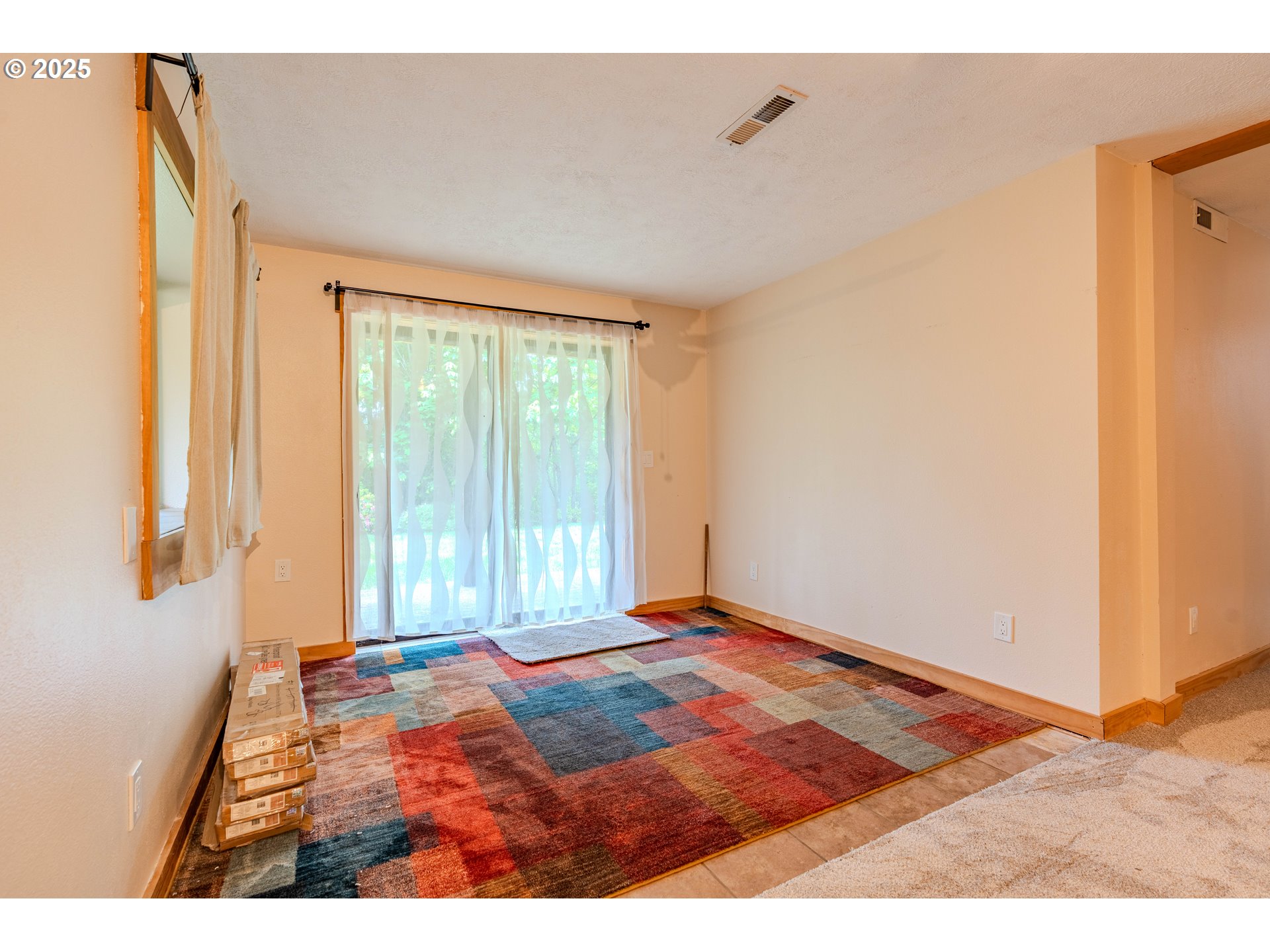 43144 Southeast Deverell Road Corbett, OR 97019 - Photo 25 of 48 a view of a room with an empty room