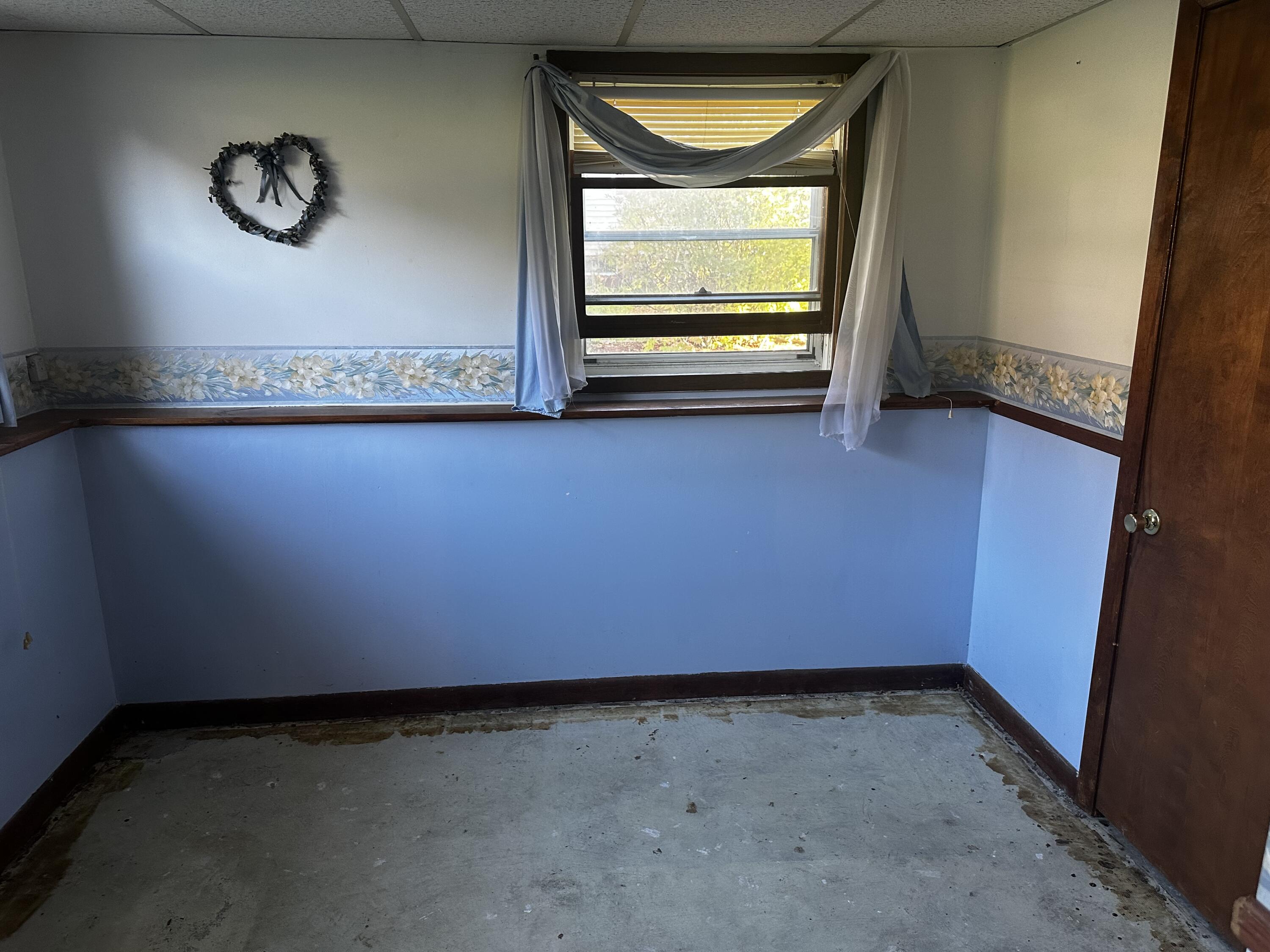 5 Manchester Court Presque Isle, ME 04769 - Photo 20 of 41 IMG_3811