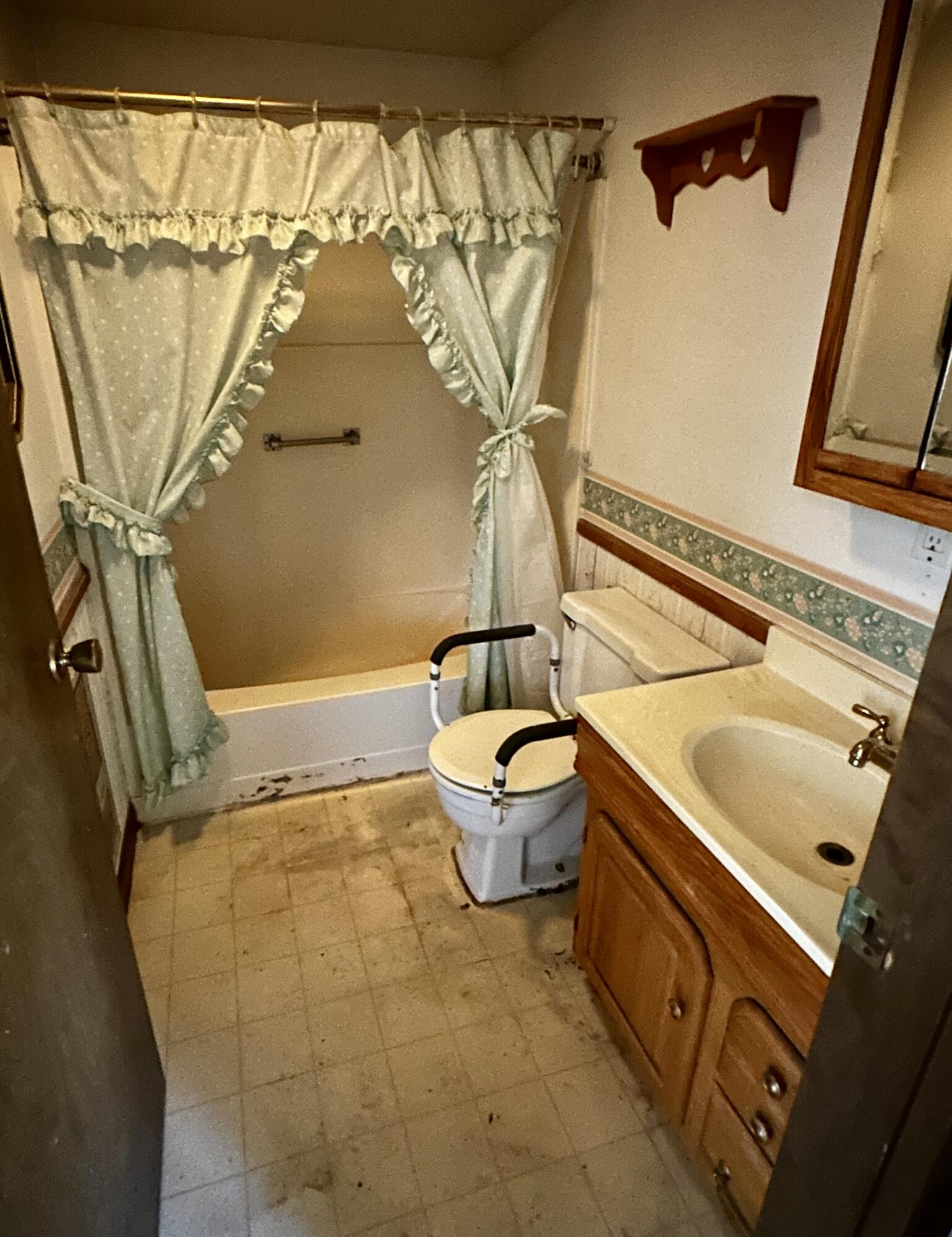 5 Manchester Court Presque Isle, ME 04769 - Photo 10 of 41 IMG_3830