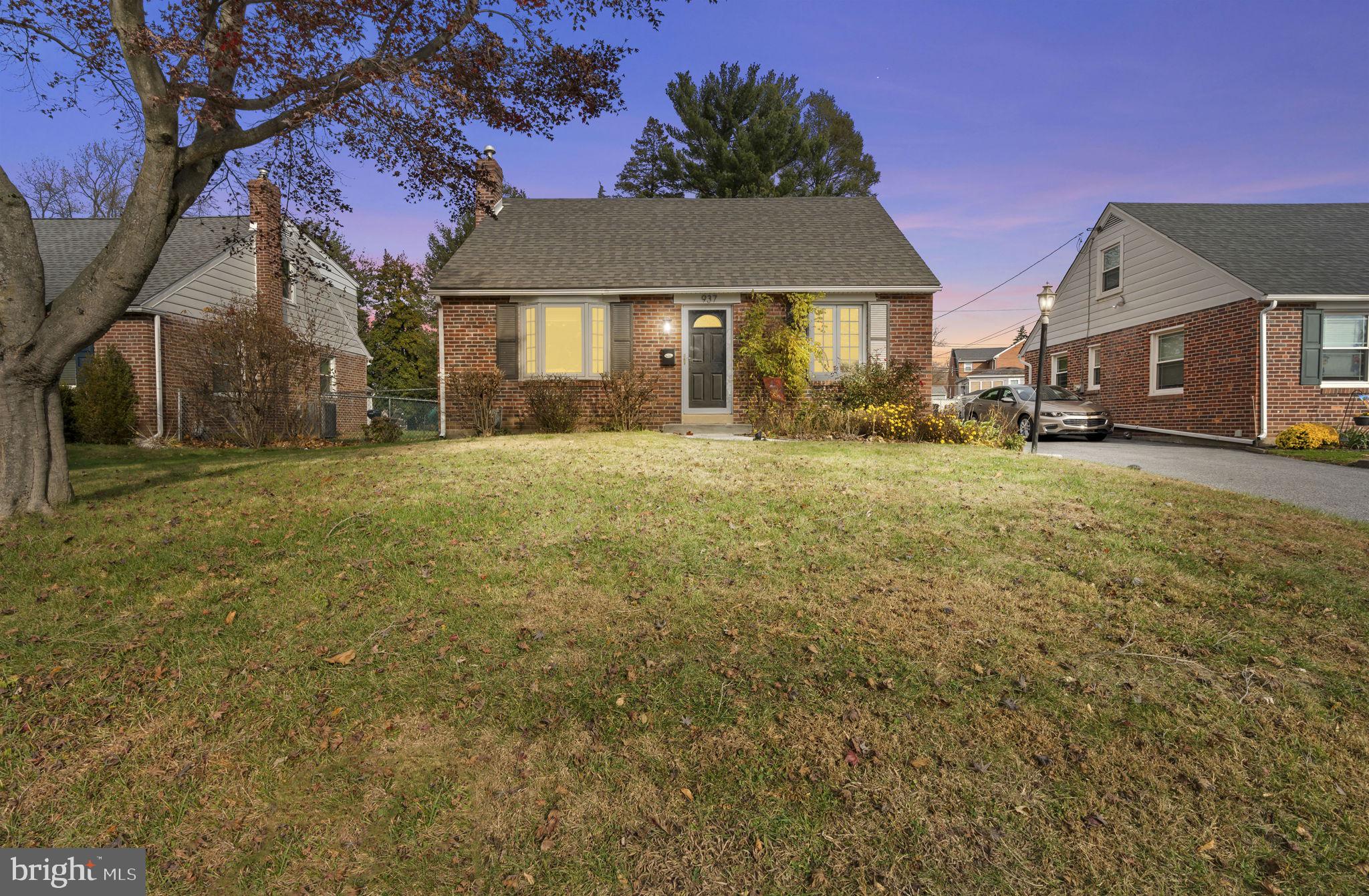 937 Greenbriar Lane Springfield, PA 19064 - Photo 1 of 42