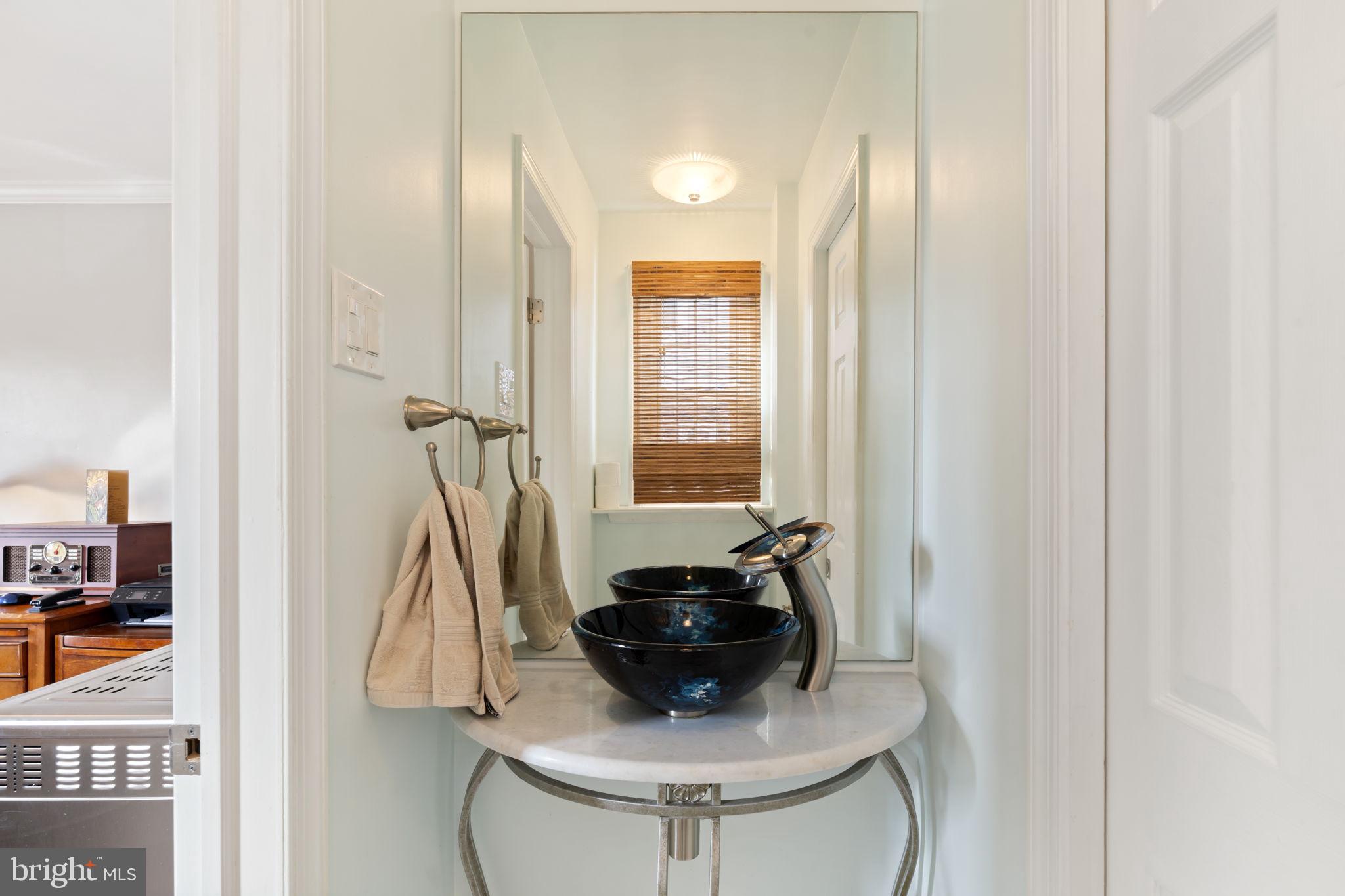 937 Greenbriar Lane Springfield, PA 19064 - Photo 16 of 42