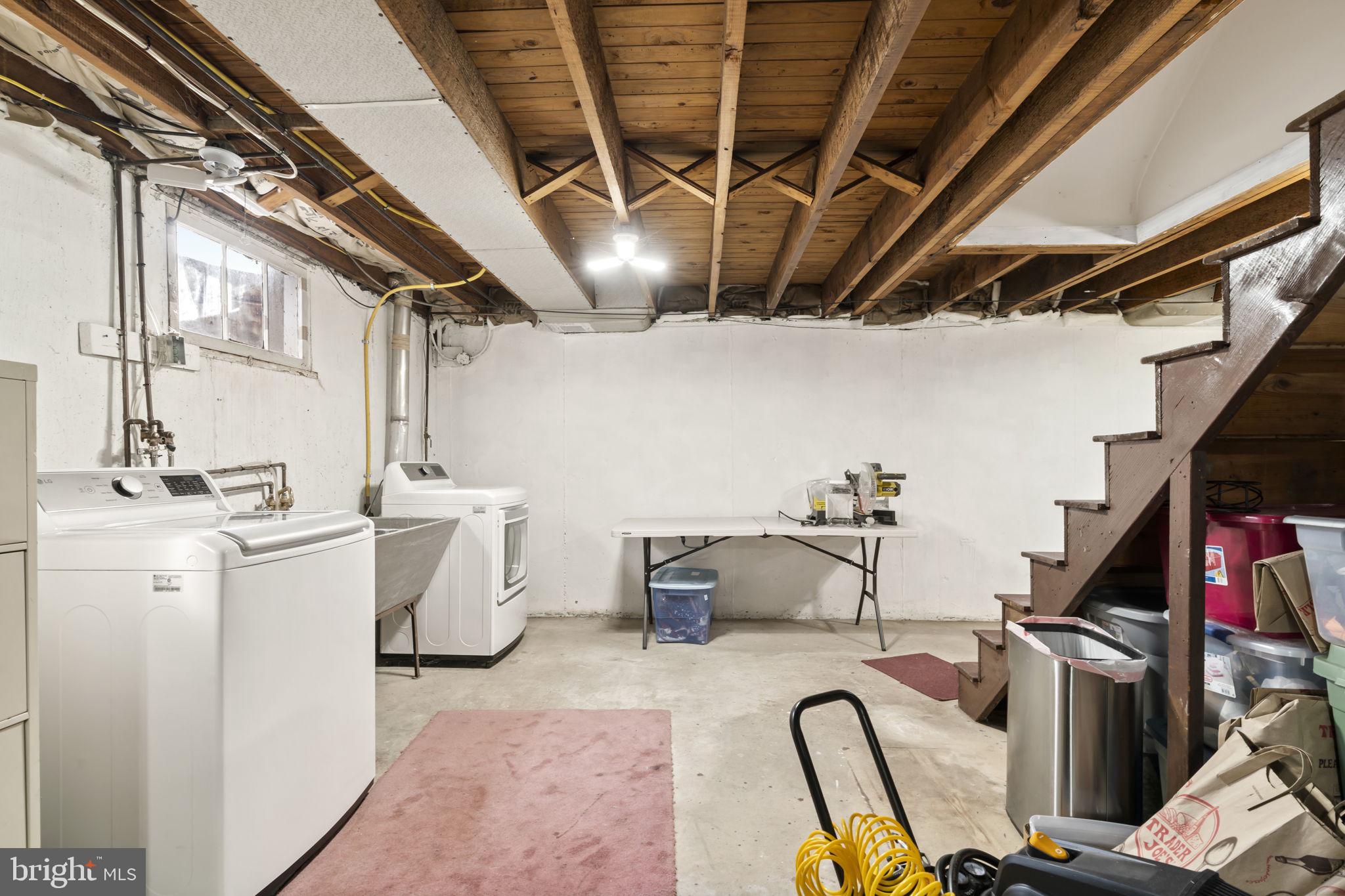 937 Greenbriar Lane Springfield, PA 19064 - Photo 27 of 42