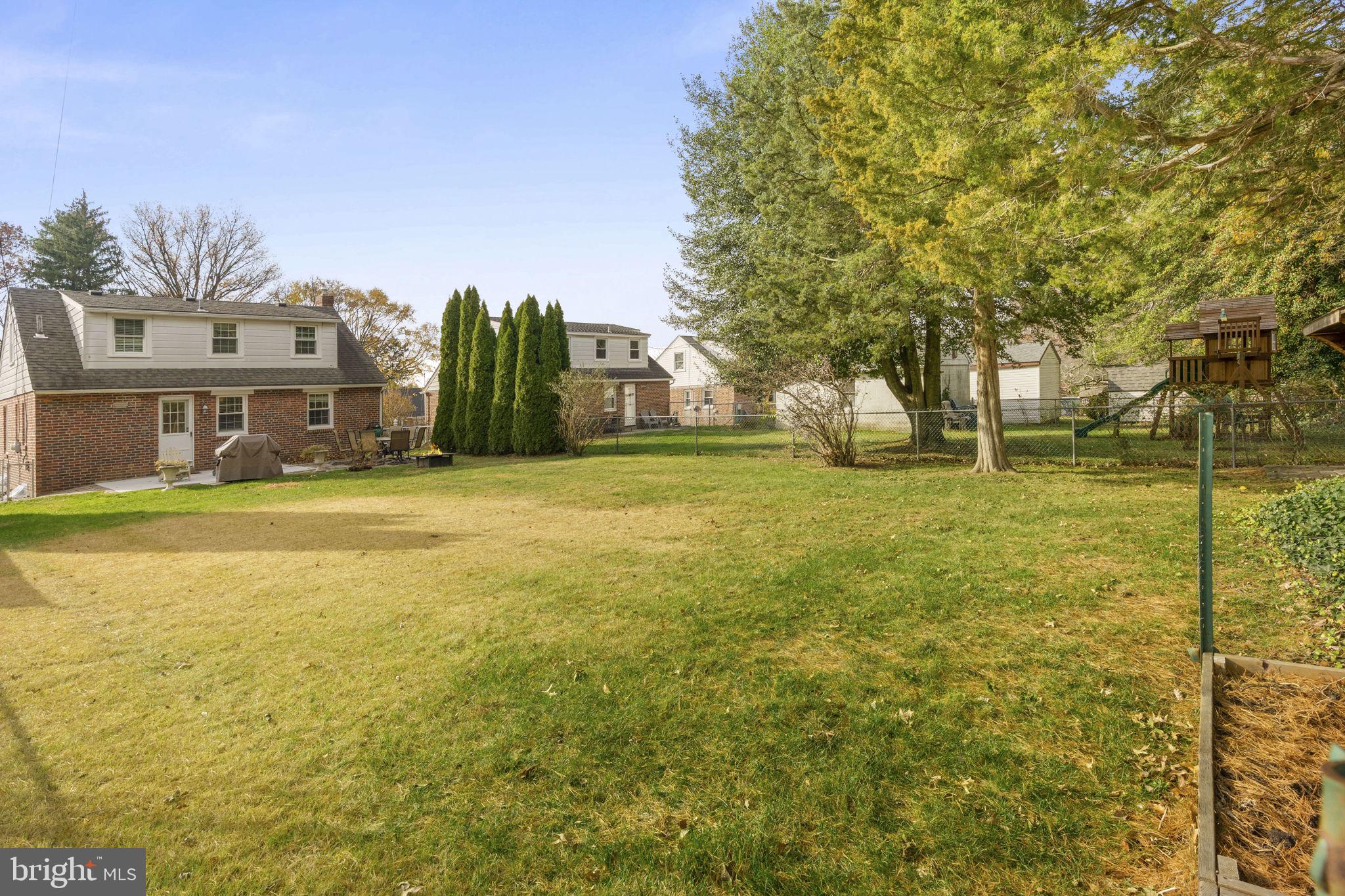 937 Greenbriar Lane Springfield, PA 19064 - Photo 31 of 42