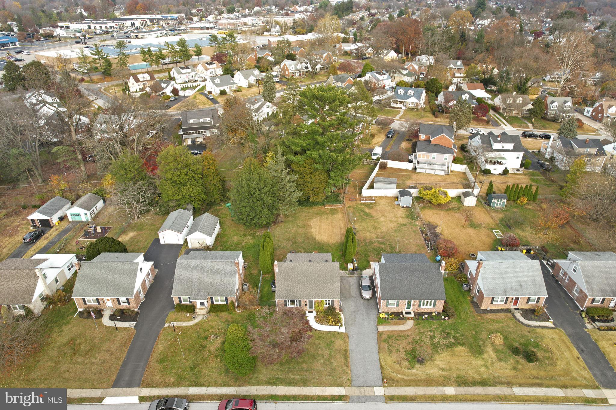 937 Greenbriar Lane Springfield, PA 19064 - Photo 34 of 42