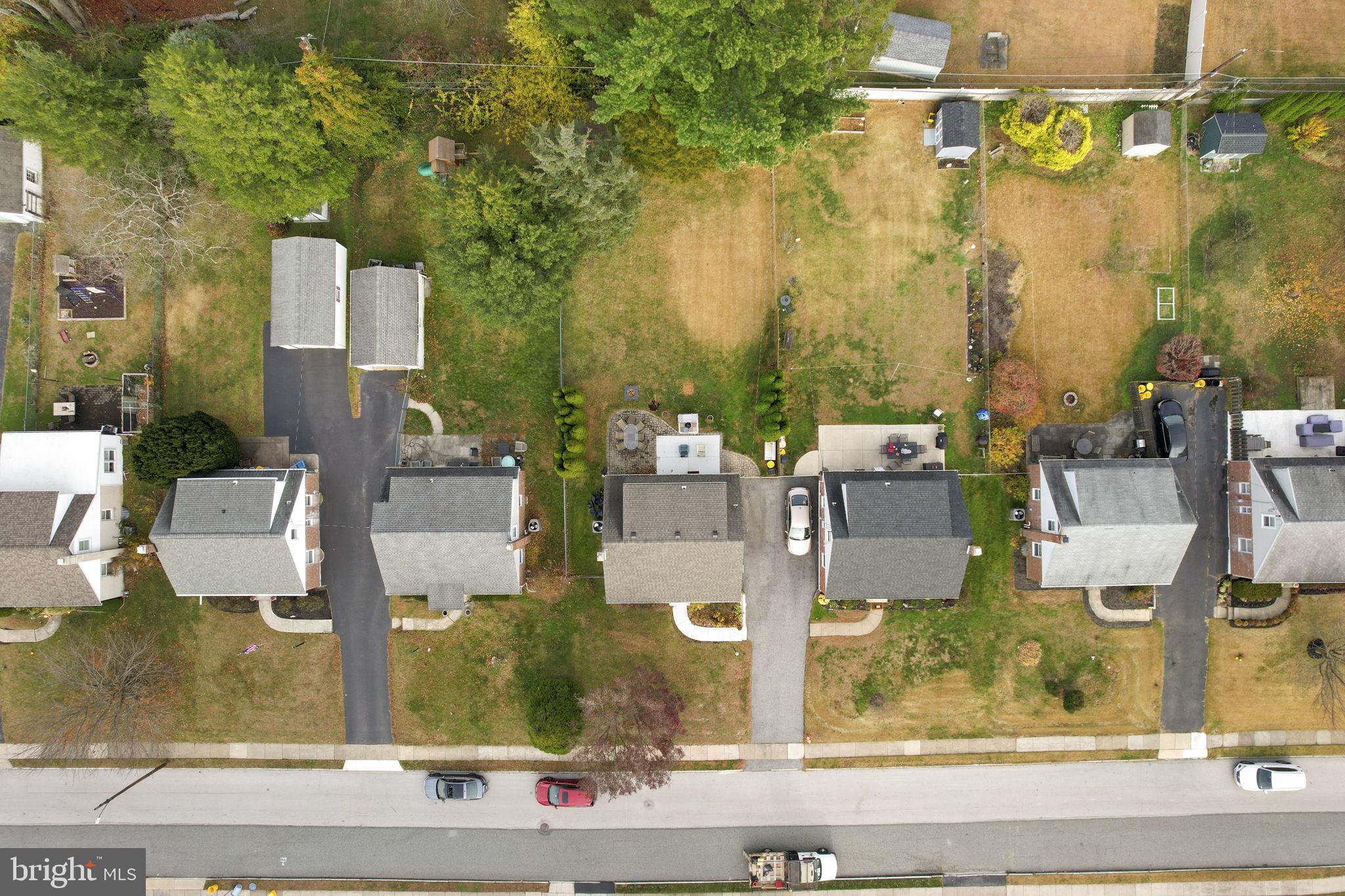 937 Greenbriar Lane Springfield, PA 19064 - Photo 35 of 42