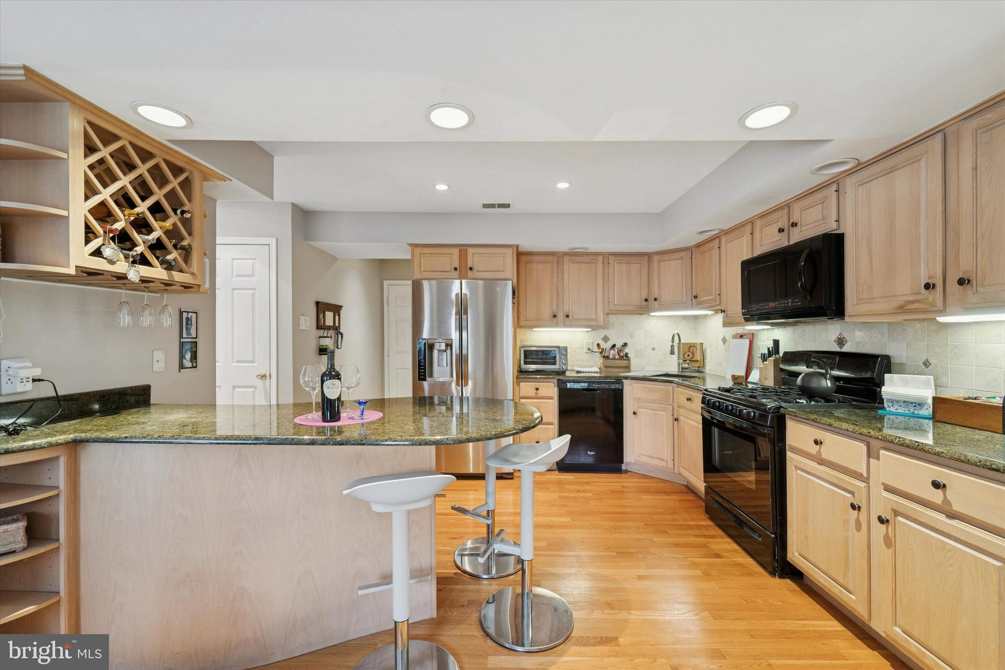 201 Springhouse Pond Chesterbrook, PA 19087 - Photo 15 of 39