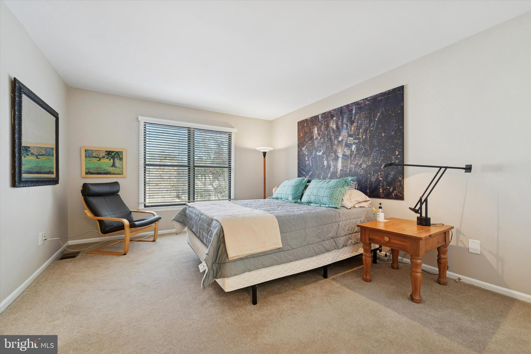 201 Springhouse Pond Chesterbrook, PA 19087 - Photo 32 of 39