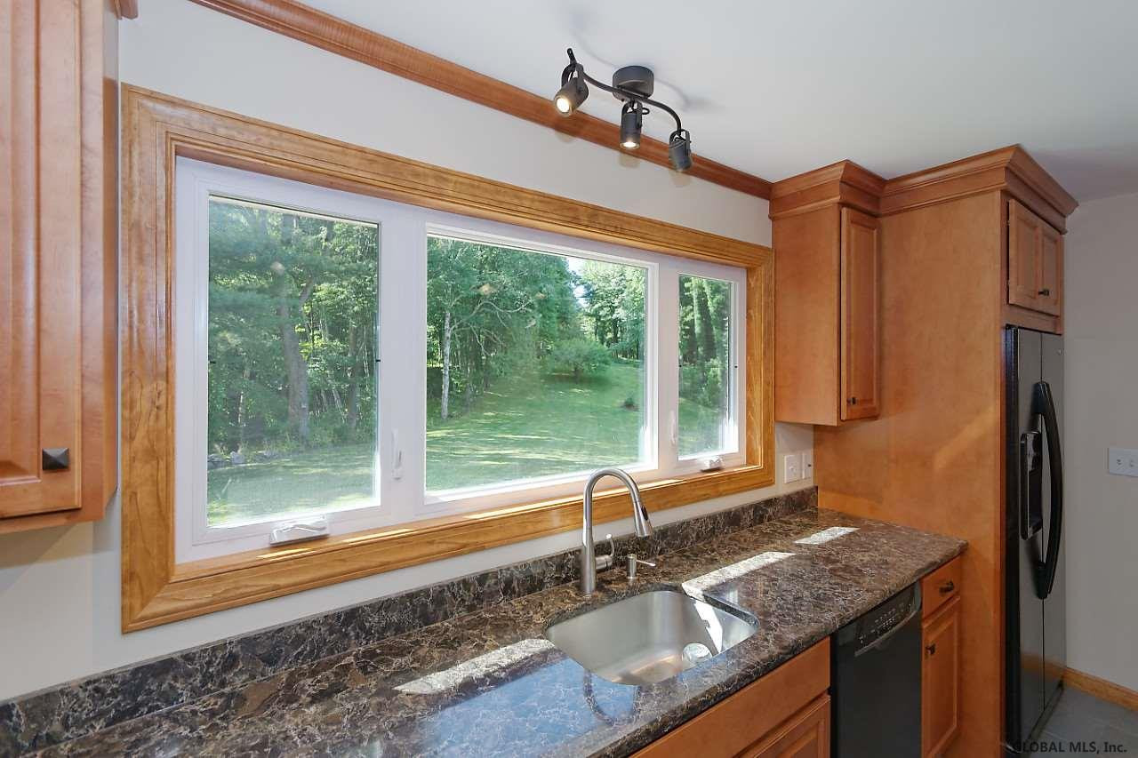 484 Altamont Road New Scotland, NY 12009 - Photo 13 of 57 Photo 14