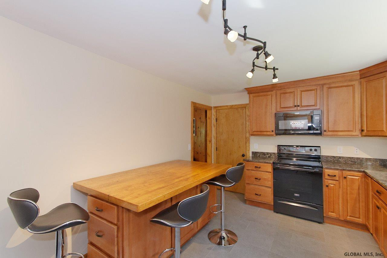 484 Altamont Road New Scotland, NY 12009 - Photo 14 of 57 Photo 15