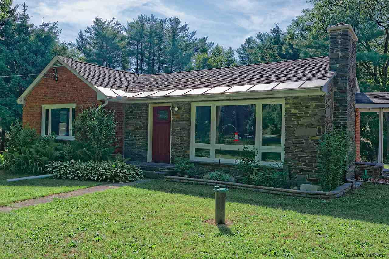 484 Altamont Road New Scotland, NY 12009 - Photo 4 of 57 Photo 5