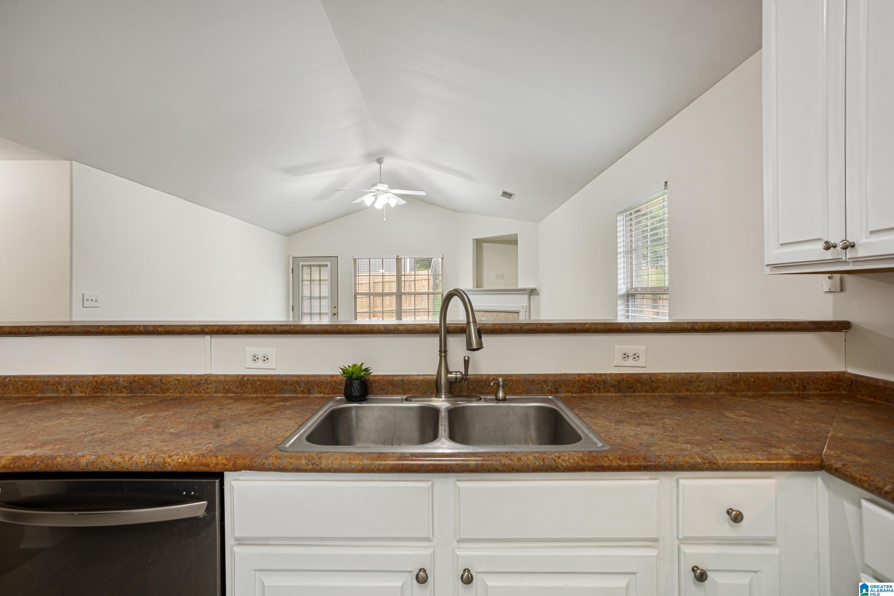 6907 Meadow Ridge Drive McCalla, AL 35111 - Photo 13 of 50