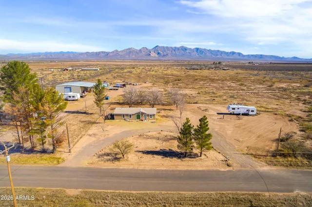 $190,000 | 10405 North Mormon Road, Elfrida, AZ 85610