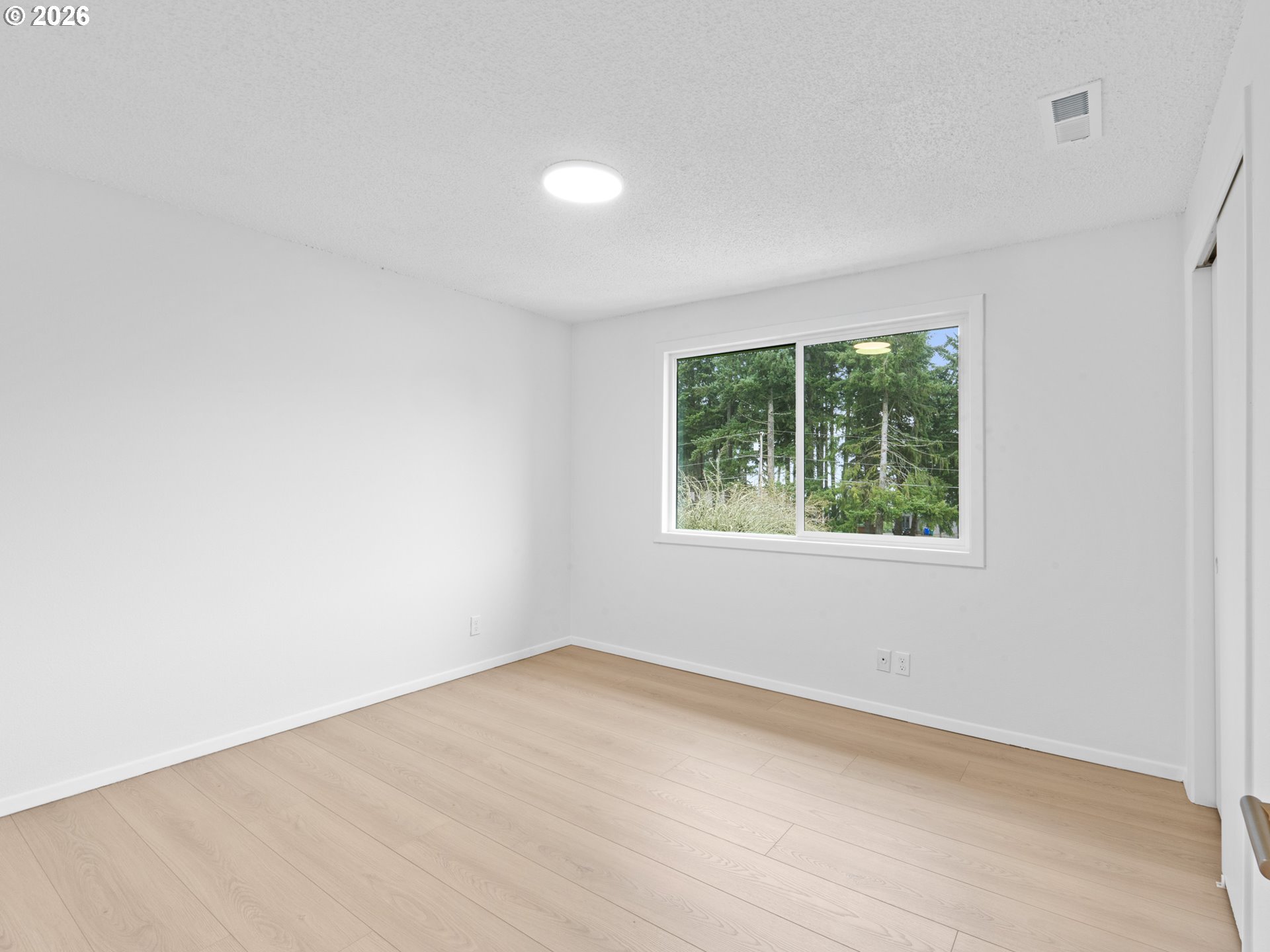 17270 South Overlook Road Oregon City, OR 97045 - Photo 16 of 29 Gallery Image 16