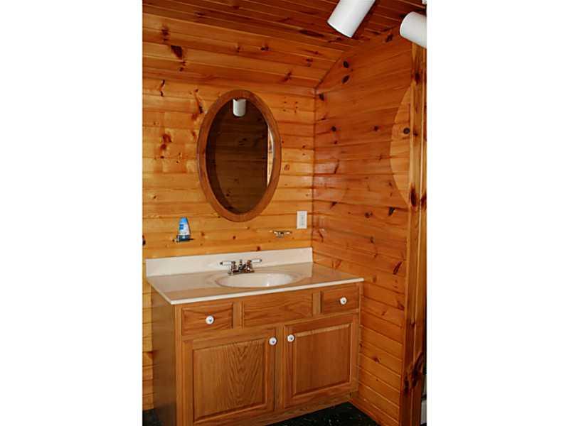 366 Mercer Road Greenville, PA 16125 - Photo 14 of 18 Master Bath/Spa.