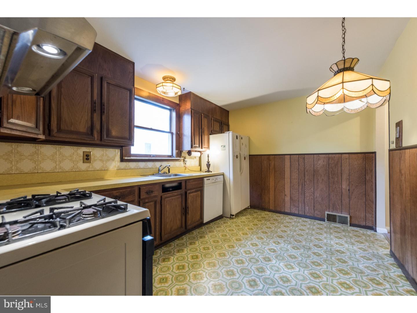 2253 Avon Road Ardmore, PA 19003 - Photo 12 of 25