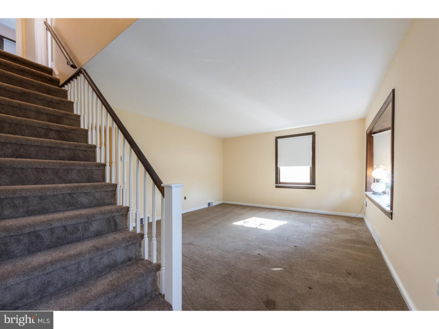 2253 Avon Road Ardmore, PA 19003 - Photo 3 of 25